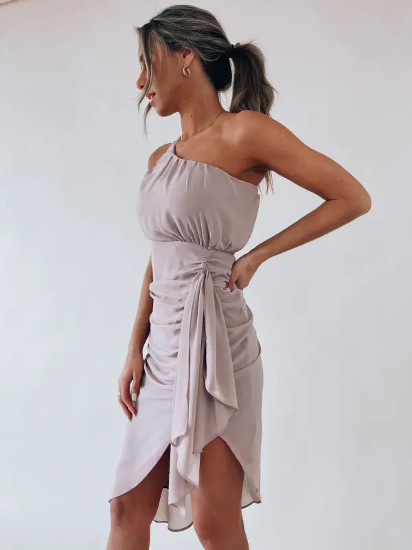 Aryanna Ruched Midi Dress-63400